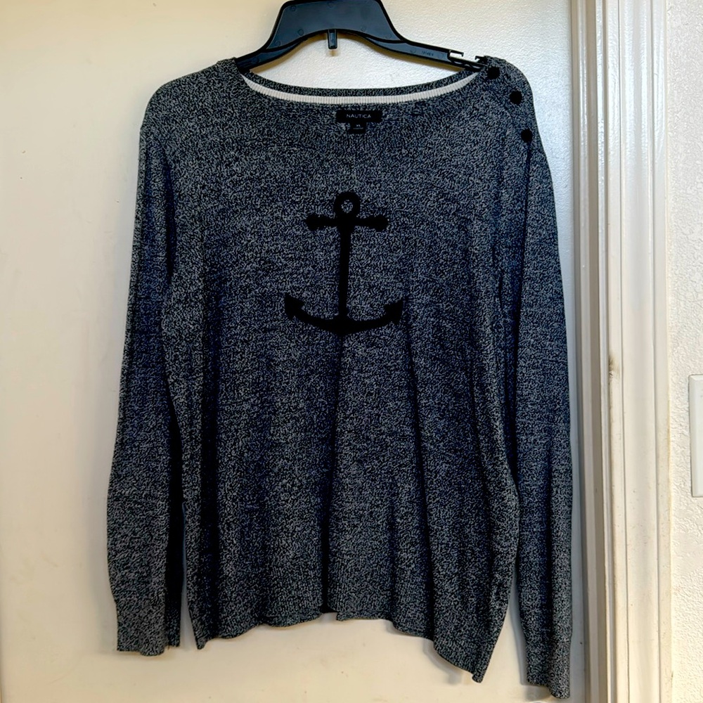 Nice & warm sweater. Great condition.